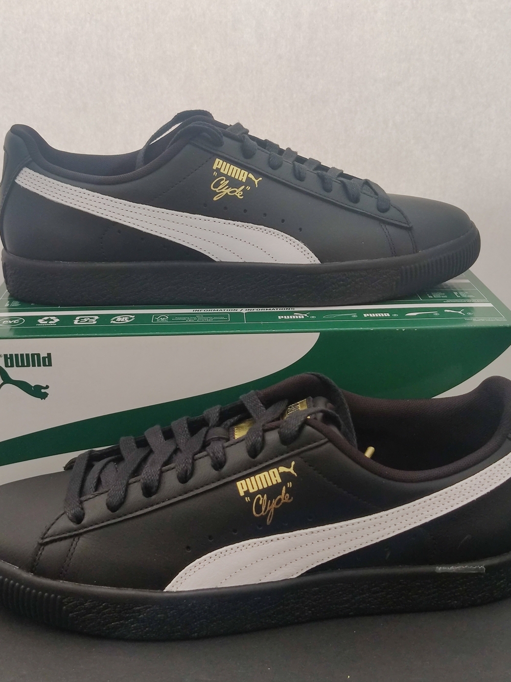 Men's Size 11.5 - Puma Clyde Core Leather Foil Black 364669 04